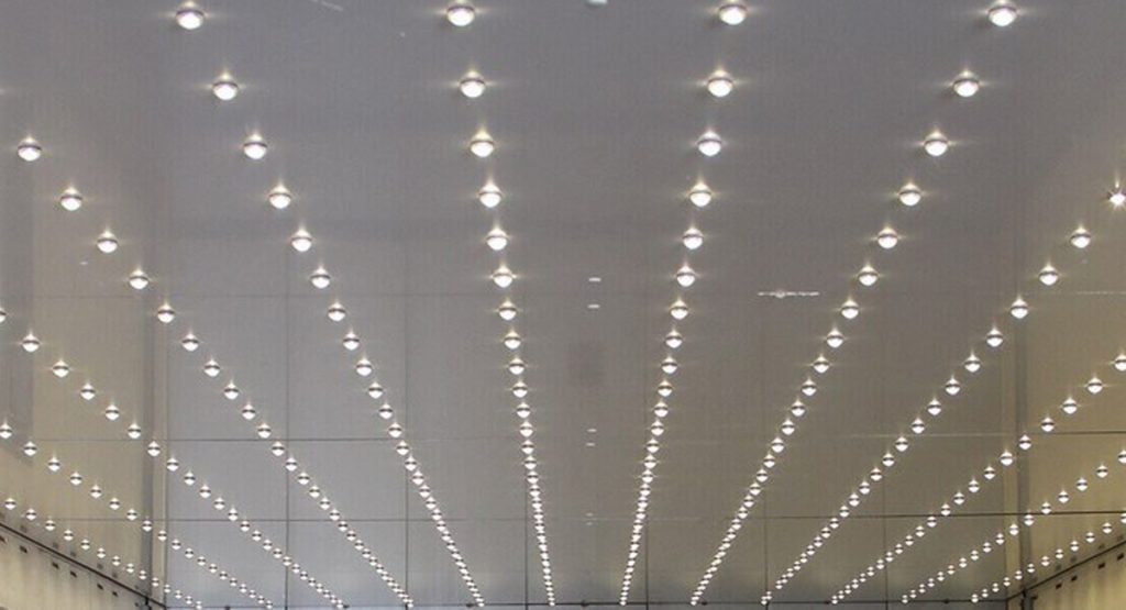روشنایی داخل کابین آسانسور باید چقدر باشد؟ 4 روشنایی داخل کابین آسانسور باید چقدر باشد؟